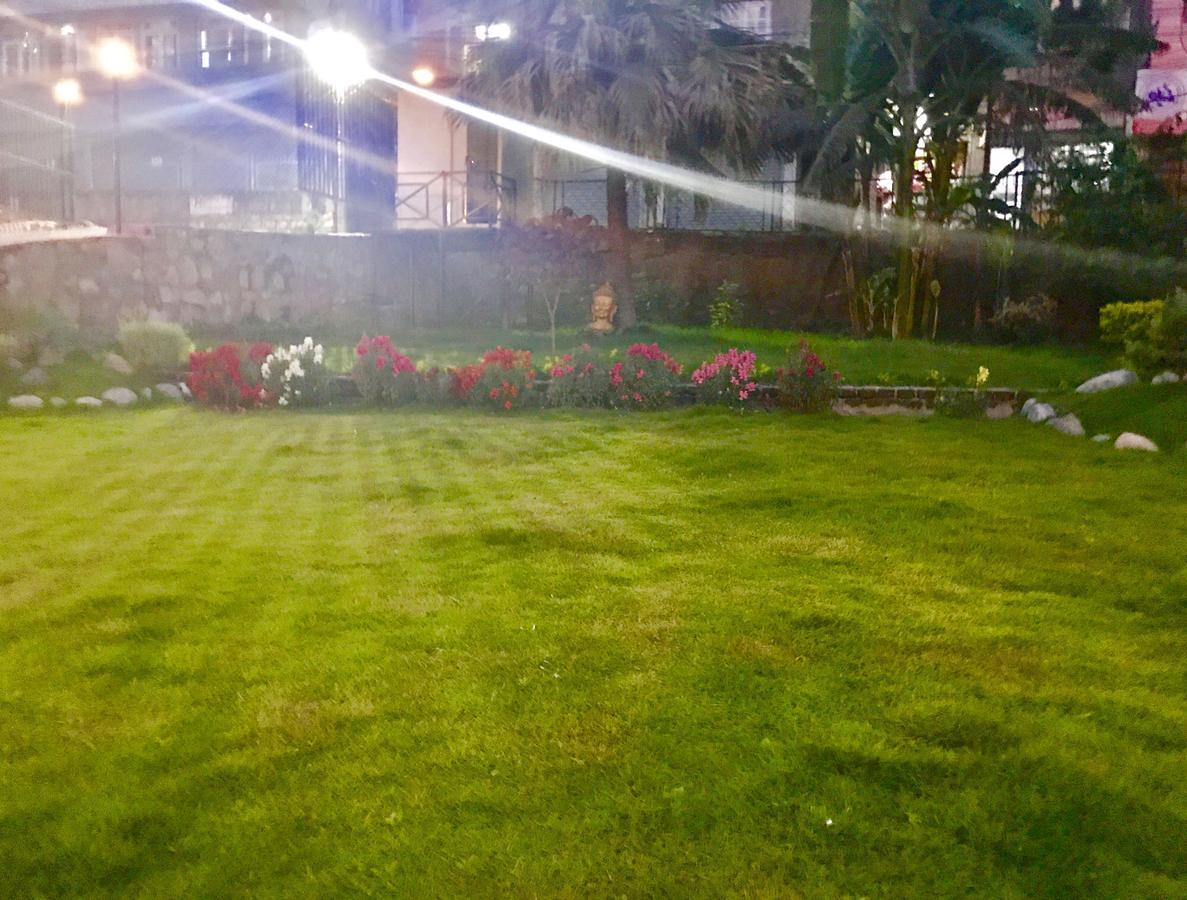 Hotel Hema Катманду Екстер'єр фото